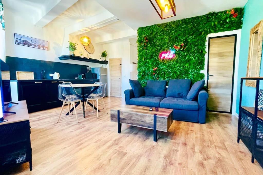 Jungle Room Ле-Мюи Экстерьер фото
